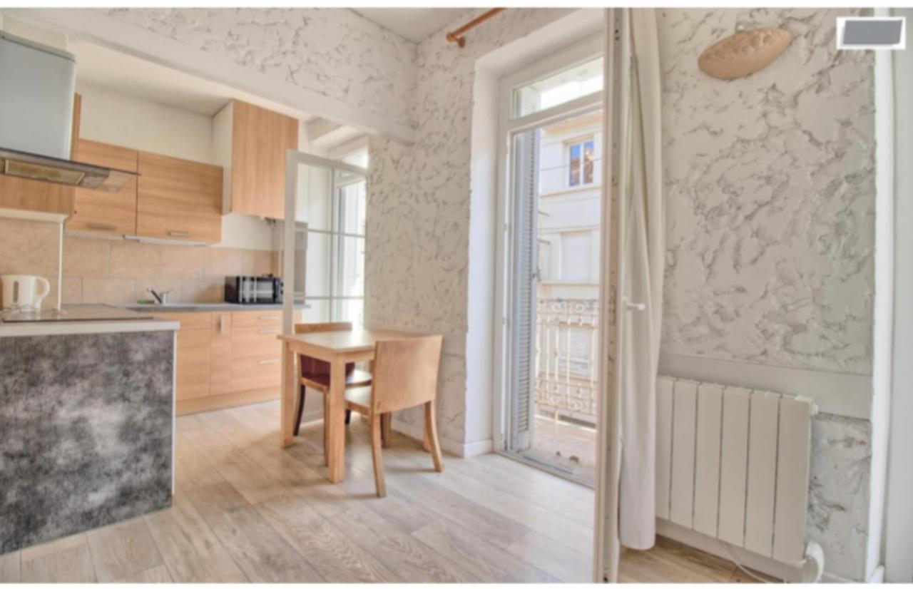 Studio Equipe-Climatise Avec Balcon Au Mourillon A 20M De La Plage Tulon Zewnętrze zdjęcie